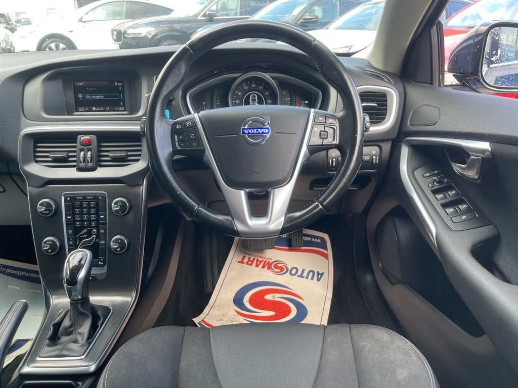 2015 Volvo V40 thumbnail 14