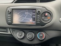 USED 2019 19 TOYOTA YARIS 1.5 VVT-i Icon Tech Hatchback 5dr Petrol Manual Euro 6 (111 ps) Nav Camera Sensors Cruise DAB