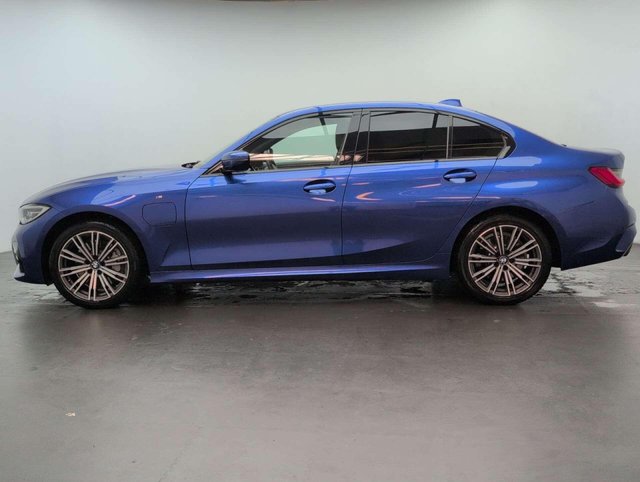 USED 2020 20 BMW 3 SERIES 2.0 330e M Sport Auto 4dr CLICK+COLLECT / HOME DELIVERY