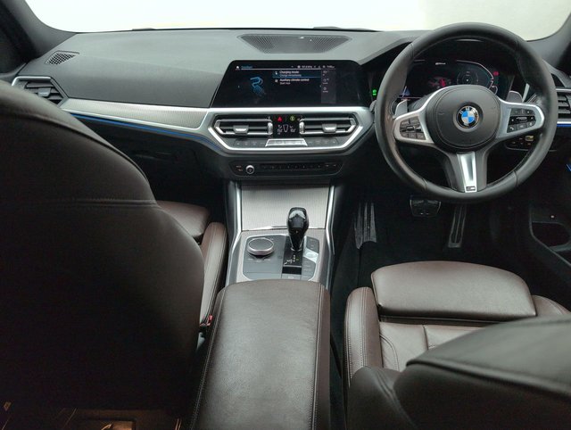 USED 2020 20 BMW 3 SERIES 2.0 330e M Sport Auto 4dr CLICK+COLLECT / HOME DELIVERY