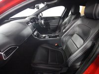 USED 2019 19 JAGUAR XE 2.0i GPF R-Sport Saloon 4dr Petrol Auto Euro 6 (s/s) (200 ps) 