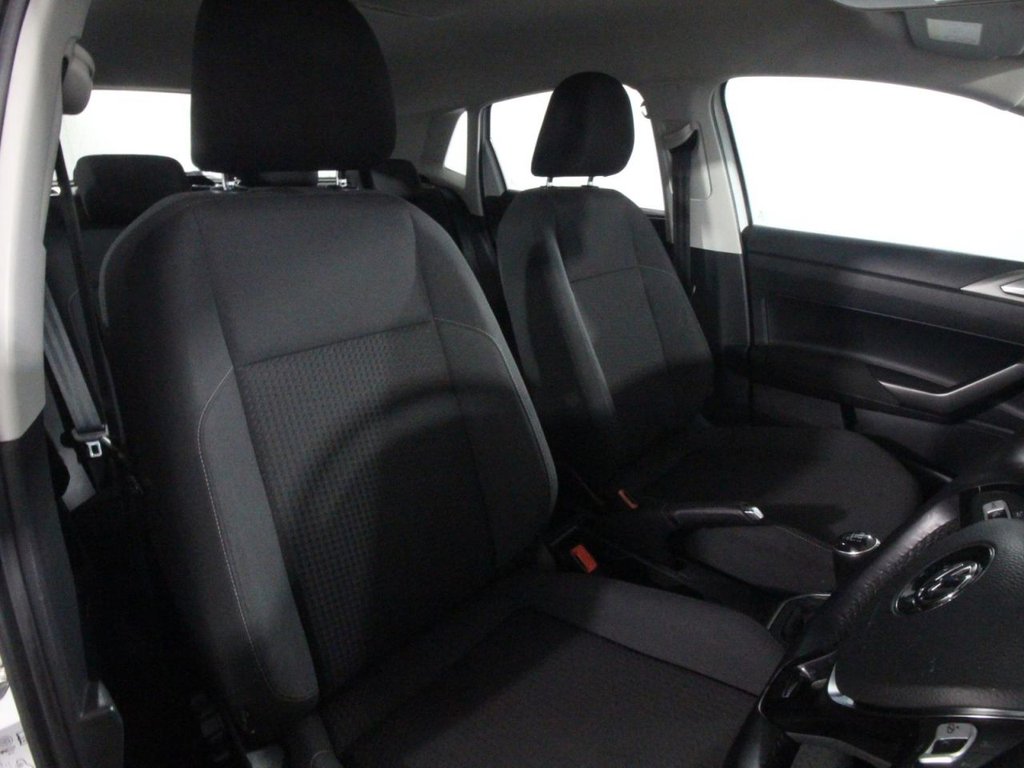 USED 2018 67 VOLKSWAGEN POLO 1.0 TSI SE Hatchback 5dr Petrol Manual Euro 6 (s/s) (95 ps) 