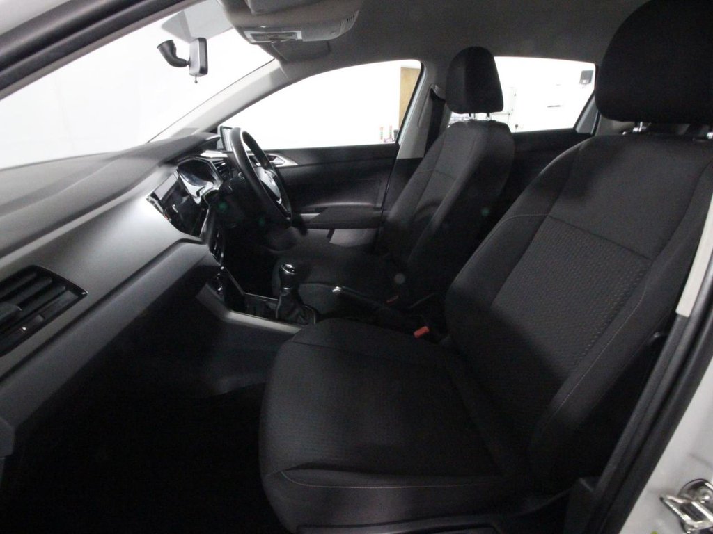 USED 2018 67 VOLKSWAGEN POLO 1.0 TSI SE Hatchback 5dr Petrol Manual Euro 6 (s/s) (95 ps) 