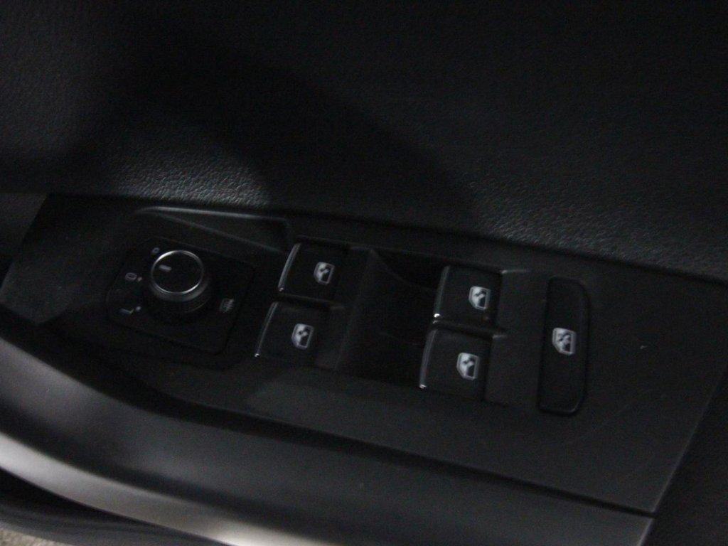 USED 2018 67 VOLKSWAGEN POLO 1.0 TSI SE Hatchback 5dr Petrol Manual Euro 6 (s/s) (95 ps) 