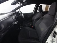 USED 2018 68 TOYOTA YARIS 1.5 VVT-h Cyan Bi-Tone Hatchback 5dr Petrol Hybrid E-CVT Euro 6 (s/s) (100 ps) 