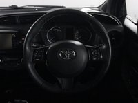 USED 2018 68 TOYOTA YARIS 1.5 VVT-h Cyan Bi-Tone Hatchback 5dr Petrol Hybrid E-CVT Euro 6 (s/s) (100 ps) 