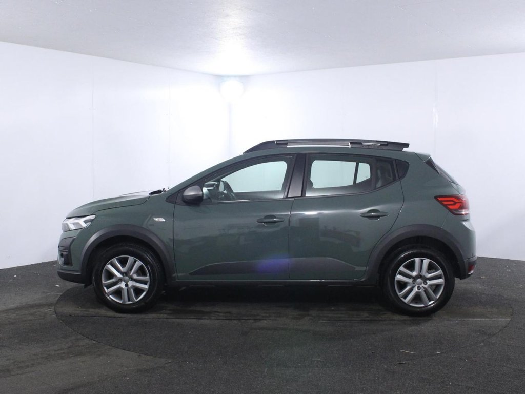 USED 2023 23 DACIA SANDERO STEPWAY 1.0 TCe Expression Hatchback 5dr Petrol Manual Euro 6 (s/s) (90 ps) 