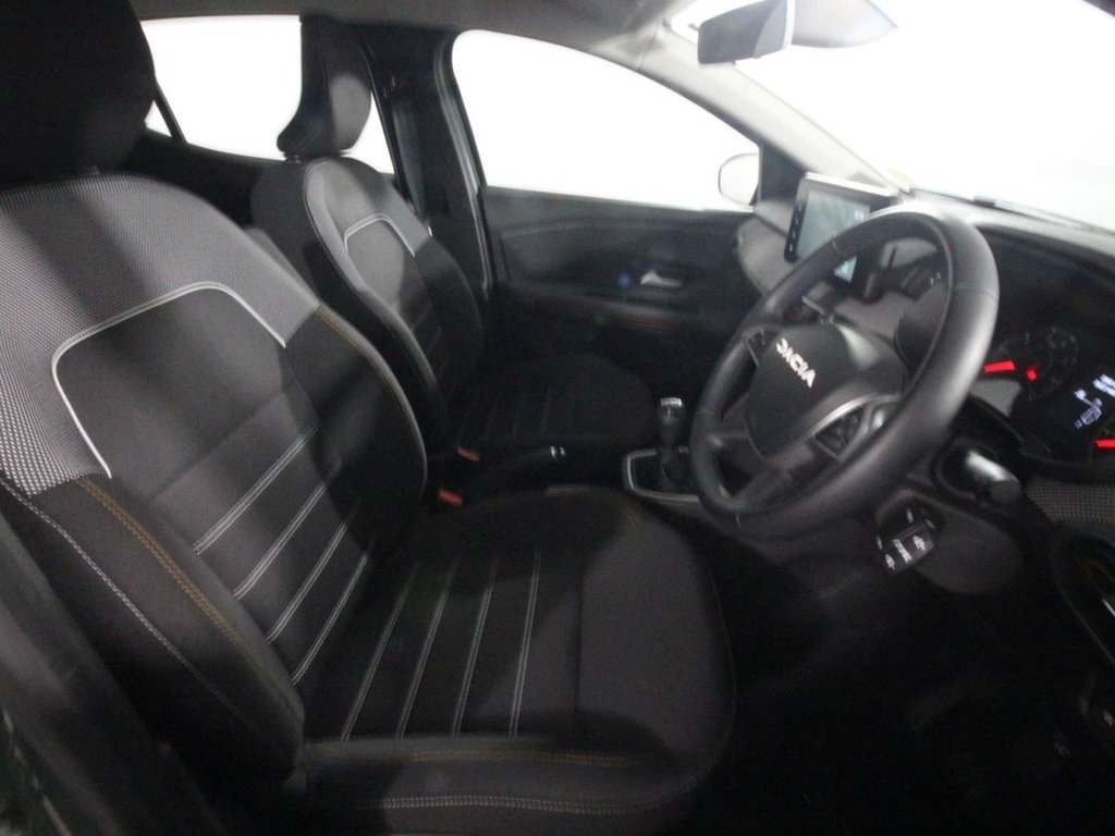 USED 2023 23 DACIA SANDERO STEPWAY 1.0 TCe Expression Hatchback 5dr Petrol Manual Euro 6 (s/s) (90 ps) 