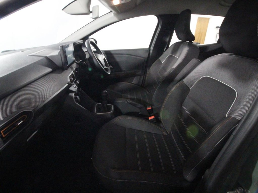 USED 2023 23 DACIA SANDERO STEPWAY 1.0 TCe Expression Hatchback 5dr Petrol Manual Euro 6 (s/s) (90 ps) 