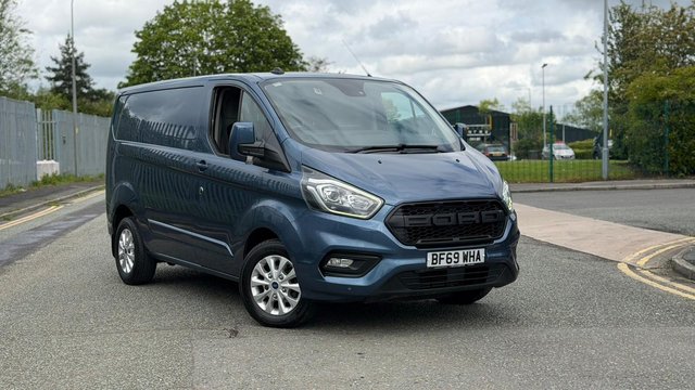 View our FORD TRANSIT CUSTOM