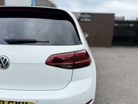 USED 2018 18 VOLKSWAGEN GOLF 2.0 TSI GTI Performance Hatchback 3dr Petrol Manual Euro 6 (s/s) (245 ps) 