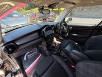 USED 2015 15 MINI HATCH 1.5 Cooper Hatchback 5dr Petrol Auto Euro 6 (s/s) (136 ps) STUNNING HIGH SPEC AUTOMATIC 5 DOOR MINI, OVER &pound;8000 WORTH OF FACTORY EXTRAS INC CHILI PACK, 1/2 LEATHER, SAT NAV, MEDIA XL, ENHANCED BLUETOOTH, WHITE INDICATOR LENSES, CRUISE, AUTO AIR CON.
