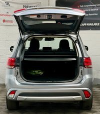 USED 2017 17 MITSUBISHI OUTLANDER 2.0h 12kWh 4h SUV 5dr Petrol Plug-in Hybrid CVT 4WD Euro 6 (s/s) (200 ps) 