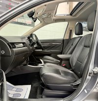 USED 2017 17 MITSUBISHI OUTLANDER 2.0h 12kWh 4h SUV 5dr Petrol Plug-in Hybrid CVT 4WD Euro 6 (s/s) (200 ps) 