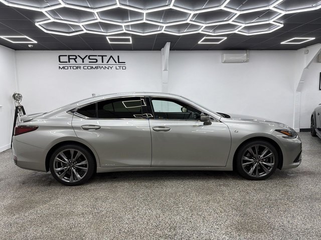 View our LEXUS ES