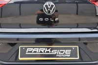 USED 2021 70 VOLKSWAGEN GOLF 1.5 eTSI MHEV Life Hatchback 5dr Petrol Hybrid DSG Euro 6 (s/s) (150 ps) 1 Former Keeper | Full Service History | Satellite Navigation | Climate Control | Alloy Wheels | Park Assist | MOT Valid (05/03/2027)