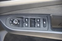 USED 2021 70 VOLKSWAGEN GOLF 1.5 eTSI MHEV Life Hatchback 5dr Petrol Hybrid DSG Euro 6 (s/s) (150 ps) 1 Former Keeper | Full Service History | Satellite Navigation | Climate Control | Alloy Wheels | Park Assist | MOT Valid (05/03/2027)