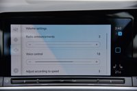 USED 2021 70 VOLKSWAGEN GOLF 1.5 eTSI MHEV Life Hatchback 5dr Petrol Hybrid DSG Euro 6 (s/s) (150 ps) 1 Former Keeper | Full Service History | Satellite Navigation | Climate Control | Alloy Wheels | Park Assist | MOT Valid (05/03/2027)