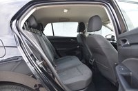 USED 2021 70 VOLKSWAGEN GOLF 1.5 eTSI MHEV Life Hatchback 5dr Petrol Hybrid DSG Euro 6 (s/s) (150 ps) 1 Former Keeper | Full Service History | Satellite Navigation | Climate Control | Alloy Wheels | Park Assist | MOT Valid (05/03/2027)