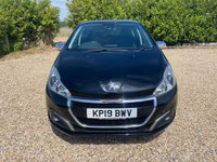 USED 2019 19 PEUGEOT 208 1.2 PureTech Tech Edition Hatchback 5dr Petrol Manual Euro 6 (s/s) (82 ps) Parking sensors. Low mileage!!