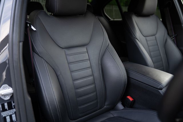 View our BMW 3 SERIES