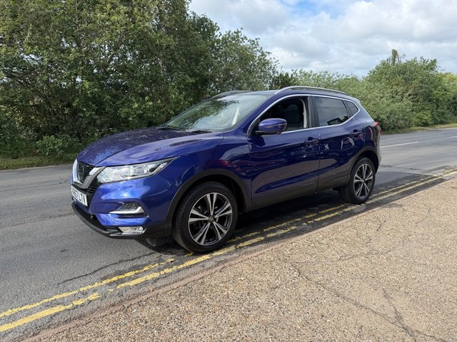 View our NISSAN QASHQAI