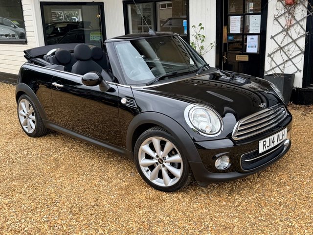 View our MINI CONVERTIBLE