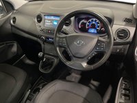 USED 2018 68 HYUNDAI I10 1.2 Premium SE Hatchback 5dr Petrol Manual Euro 6 (87 ps) APPLE CAR PLAY AND ANDROID AUTO