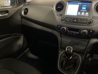 USED 2018 68 HYUNDAI I10 1.2 Premium SE Hatchback 5dr Petrol Manual Euro 6 (87 ps) APPLE CAR PLAY AND ANDROID AUTO