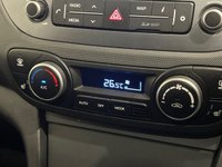 USED 2018 68 HYUNDAI I10 1.2 Premium SE Hatchback 5dr Petrol Manual Euro 6 (87 ps) APPLE CAR PLAY AND ANDROID AUTO