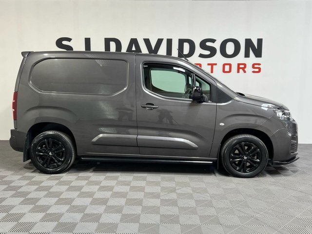 View our CITROEN BERLINGO