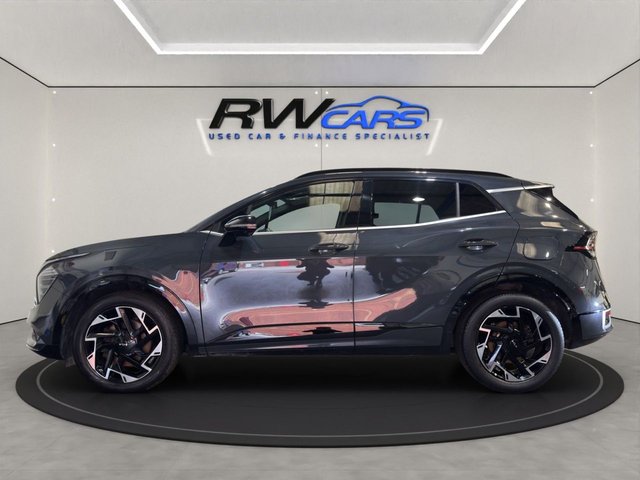 View our KIA SPORTAGE