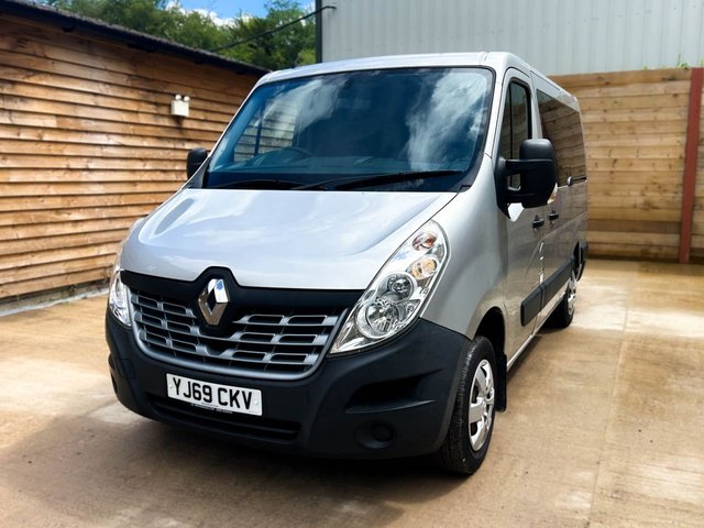 View our RENAULT MASTER