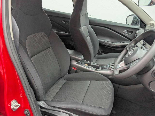 USED 2024 24 NISSAN JUKE 1.6 Juke Acenta Premium HEV CVT 5dr CLICK+COLLECT / HOME DELIVERY
