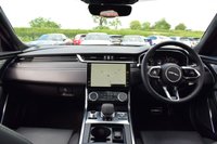 USED 2024 73 JAGUAR XF 2.0 D200 MHEV R-Dynamic HSE Black Sportbrake 5dr Diesel Auto Euro 6 (s/s) (204 ps) BRITISH RACING GREEN / PANROOF