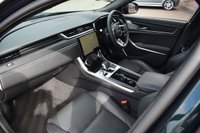 USED 2024 73 JAGUAR XF 2.0 D200 MHEV R-Dynamic HSE Black Sportbrake 5dr Diesel Auto Euro 6 (s/s) (204 ps) BRITISH RACING GREEN / PANROOF