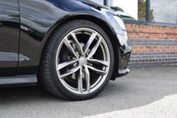 USED 2018 67 AUDI A6 AVANT 2.0 TDI Black Edition Estate 5dr Diesel S Tronic quattro Euro 6 (s/s) (190 ps) 7 AUDI SERVICES / BOSE / LEATH