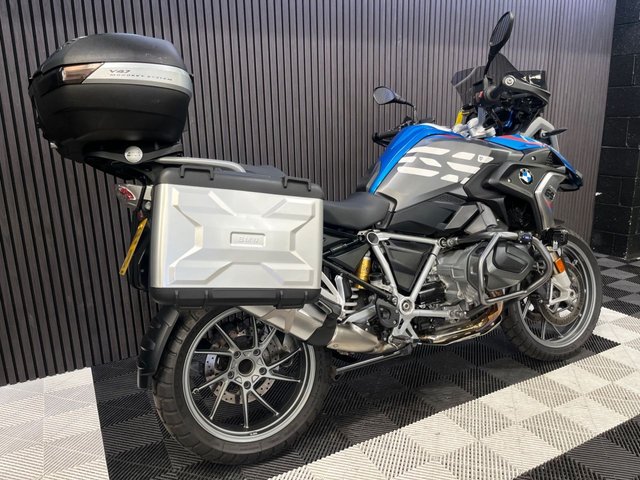 View our BMW R 1250 GS