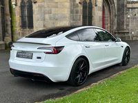 USED 2025 25 TESLA Model 3 (Dual Motor) Performance Saloon 4dr Electric Auto 4WDE (460 ps) HEATED / COOLED IVORY LEATHER