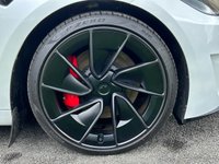 USED 2025 25 TESLA Model 3 (Dual Motor) Performance Saloon 4dr Electric Auto 4WDE (460 ps) HEATED / COOLED IVORY LEATHER