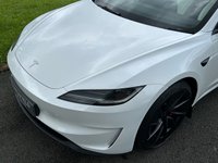 USED 2025 25 TESLA Model 3 (Dual Motor) Performance Saloon 4dr Electric Auto 4WDE (460 ps) HEATED / COOLED IVORY LEATHER