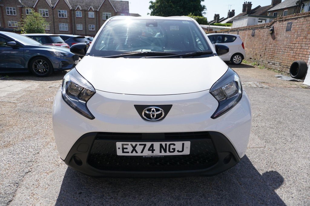 USED 2024 74 TOYOTA AYGO X 1.0 VVT-i Pure x-shift Euro 6 (s/s) 5dr AUTO/LOW MILES!!!