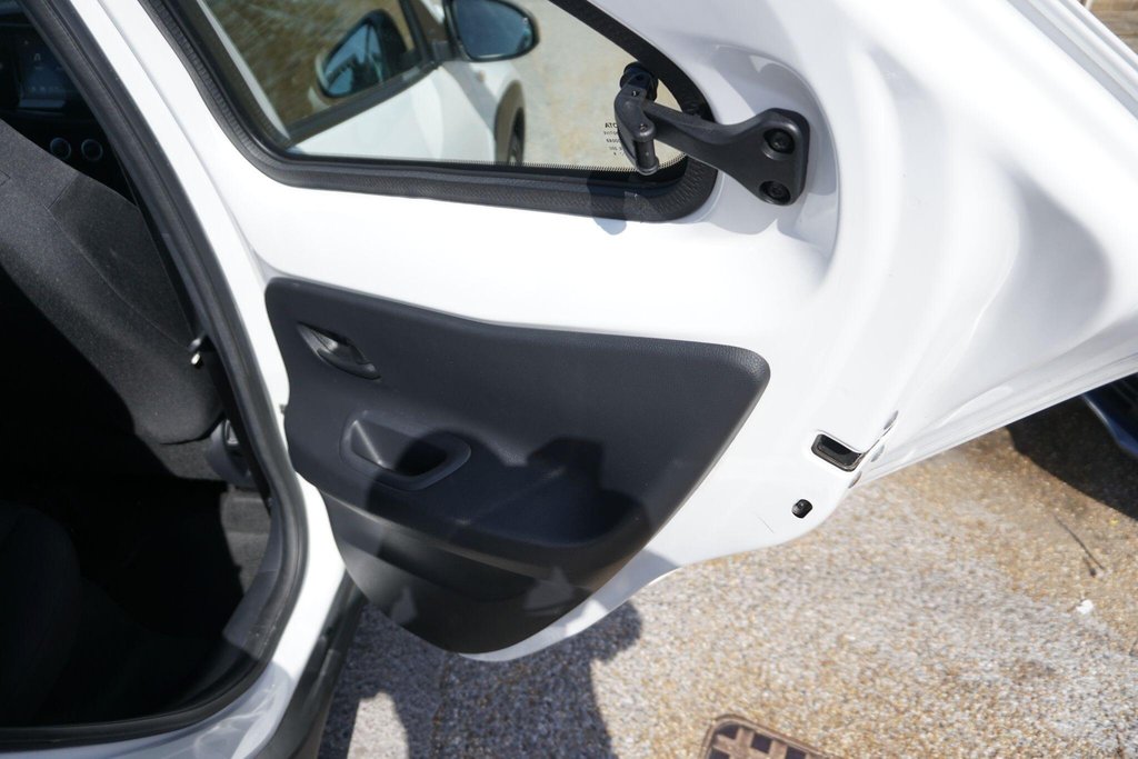 USED 2024 74 TOYOTA AYGO X 1.0 VVT-i Pure x-shift Euro 6 (s/s) 5dr AUTO/LOW MILES!!!