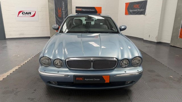 View our JAGUAR XJ