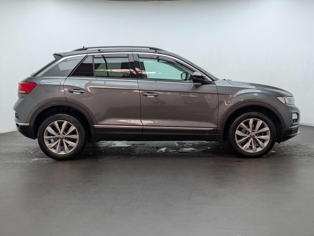 USED 2020 70 VOLKSWAGEN T-ROC 1.0 TSI Design SUV 5dr Petrol Manual Euro 6 (s/s) (110 ps) CLICK+COLLECT / HOME DELIVERY