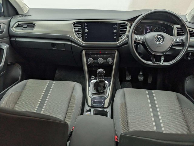 USED 2020 70 VOLKSWAGEN T-ROC 1.0 TSI Design SUV 5dr Petrol Manual Euro 6 (s/s) (110 ps) CLICK+COLLECT / HOME DELIVERY