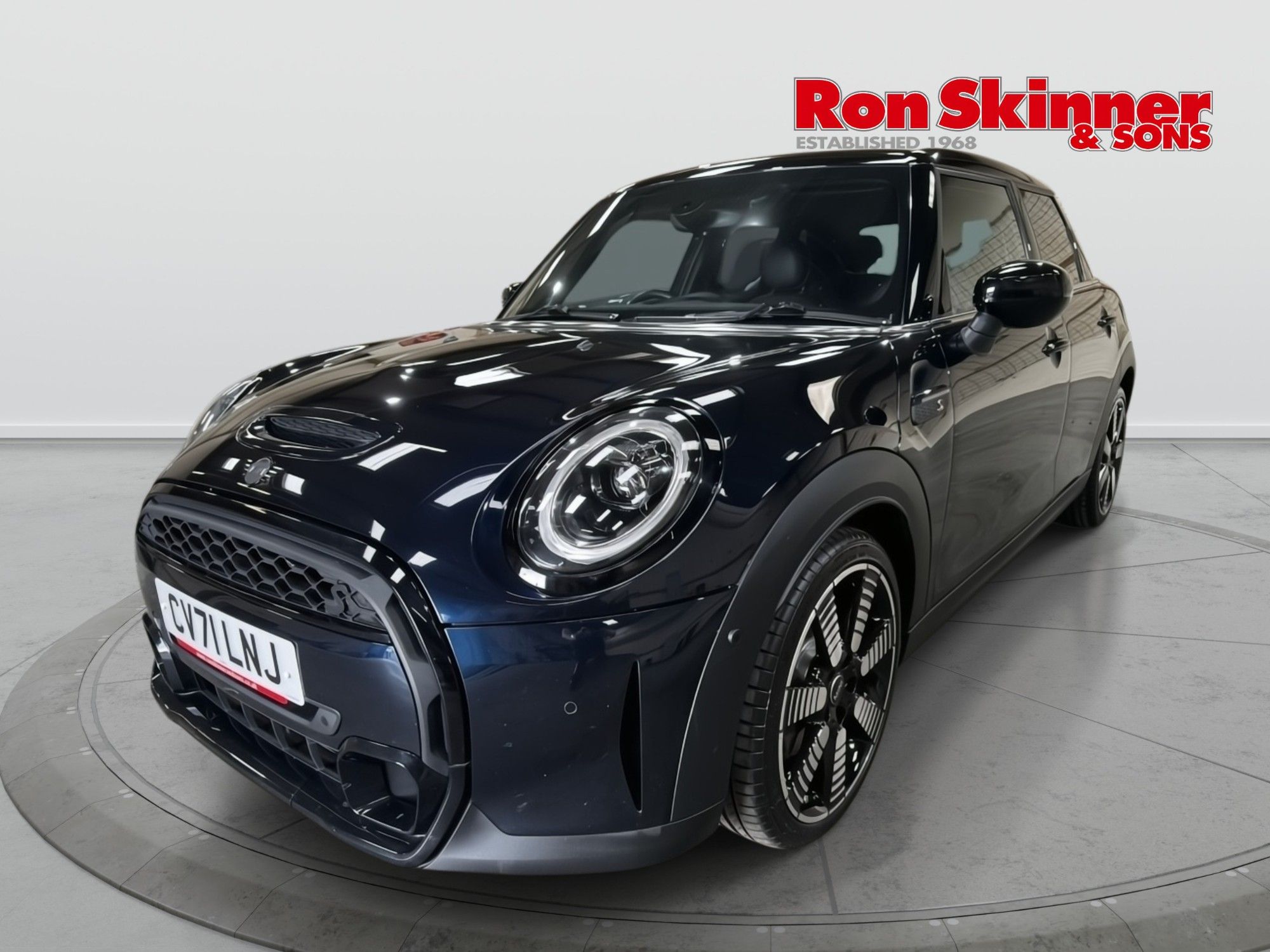 USED 2021 71 MINI HATCH 2.0 Cooper S Exclusive Hatchback 5dr Petrol Steptronic Euro 6 (s/s) (178 ps) 