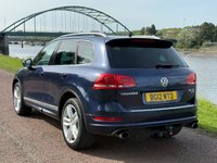 USED 2012 12 VOLKSWAGEN TOUAREG 3.0 TDI V6 BlueMotion Tech Altitude SUV 5dr Diesel Tiptronic 4WD Euro 5 (s/s) (245 ps) **REVERSE CAMERA**TOW BAR**CRUISE CONTROL**FULL LEATHER**