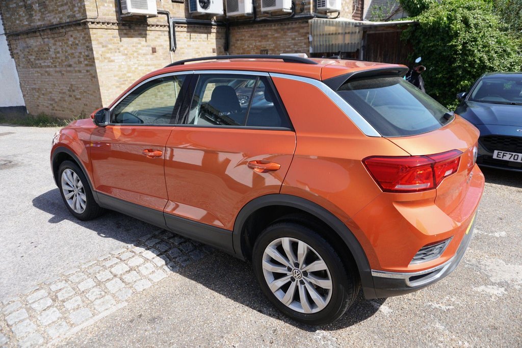 USED 2018 18 VOLKSWAGEN T-ROC 1.0 TSI SE Euro 6 (s/s) 5dr SERVICE HISTORY/JUST IN!!