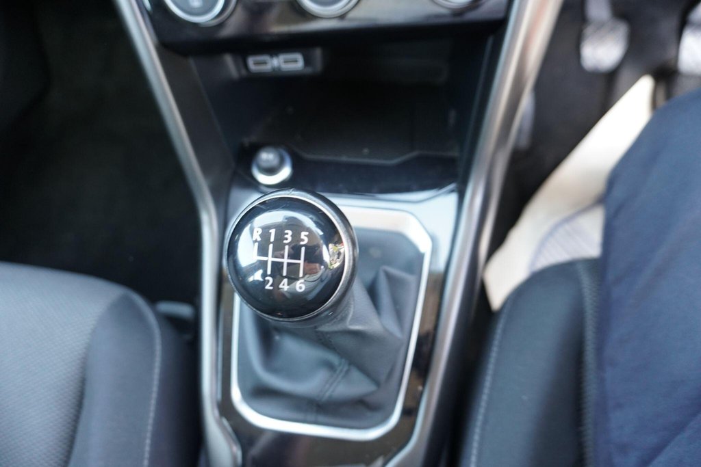 USED 2018 18 VOLKSWAGEN T-ROC 1.0 TSI SE Euro 6 (s/s) 5dr SERVICE HISTORY/JUST IN!!